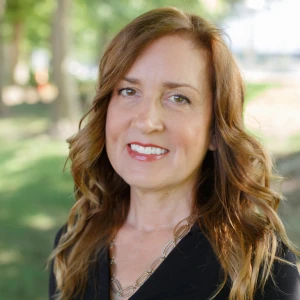 image of agent Paula Sargent